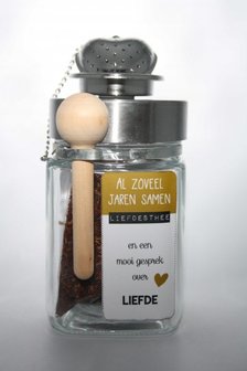   Thee en een mooi gesprek AL ZOVEEL JAREN SAMEN
