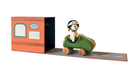 Olli Ella Holdie Holdie Dog-Go - Racer Boy -  Green