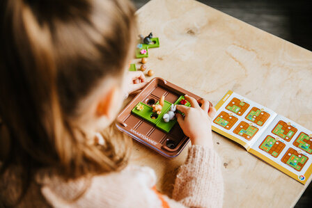 Smart Games-JSquirrels Go Nuts!